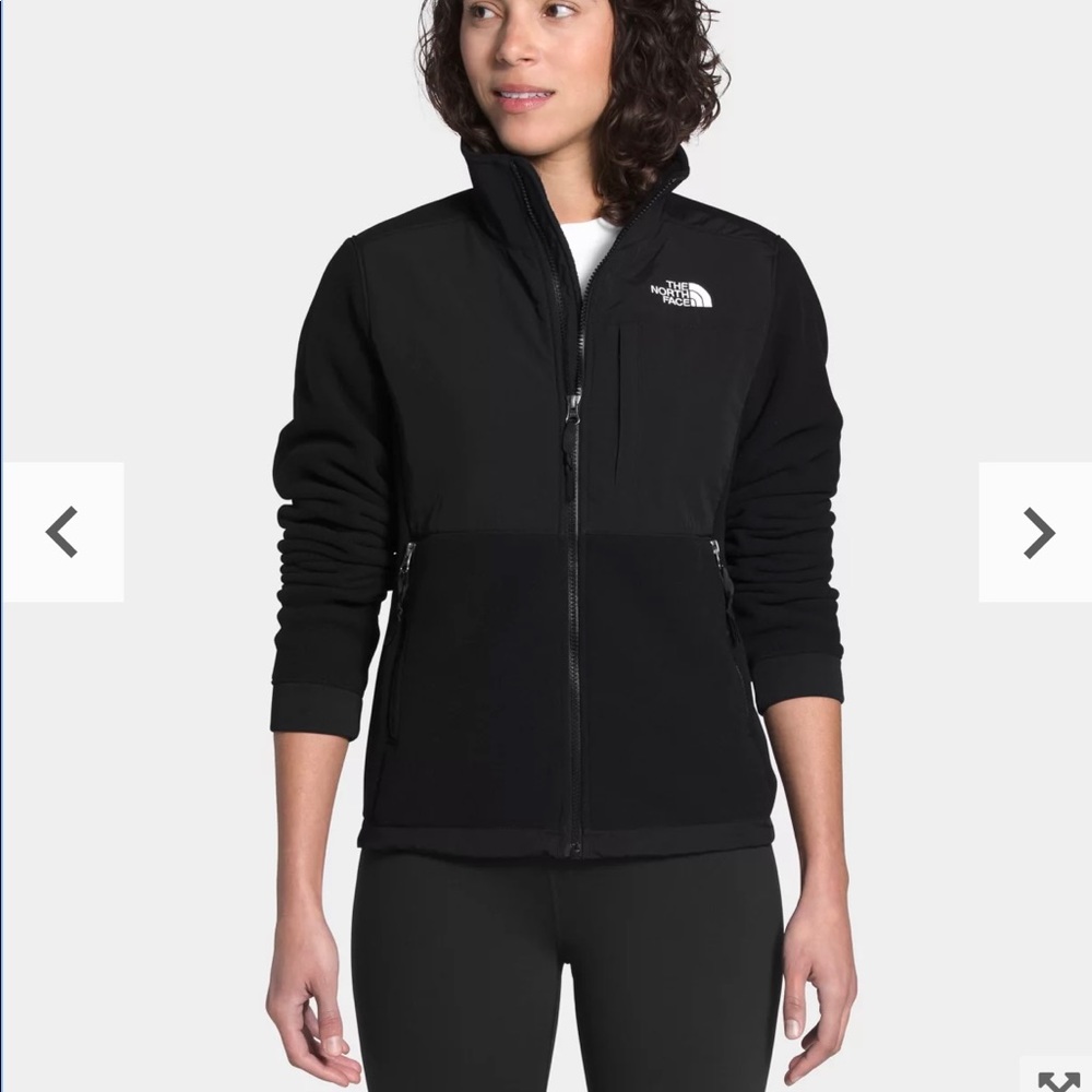Woman’s Northface Denali Jacket